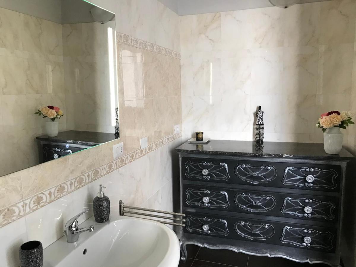 B&B Villa Prestigio Novi Ligure Buitenkant foto